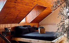 Nacada Studio By Hyco